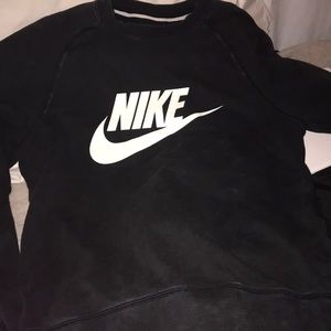 Black Nike sweater,medium/large